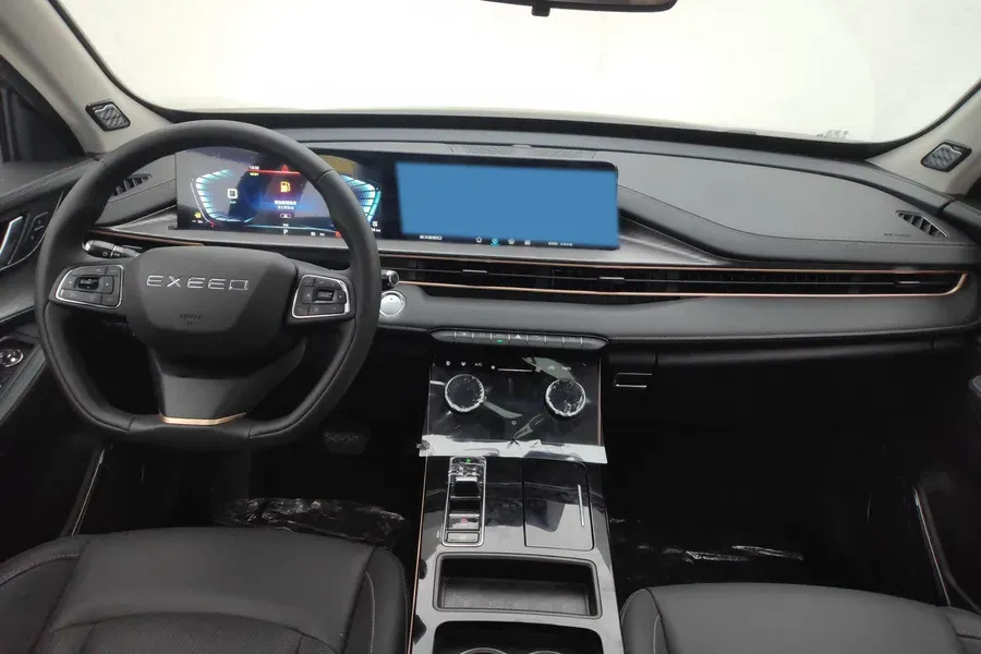 2022 DongFeng Forthing T5 1.5T 165HP L4 6AT,autocango,china used car exporter,china ev exporter,chinese used car exporter,chinese used ev exporter