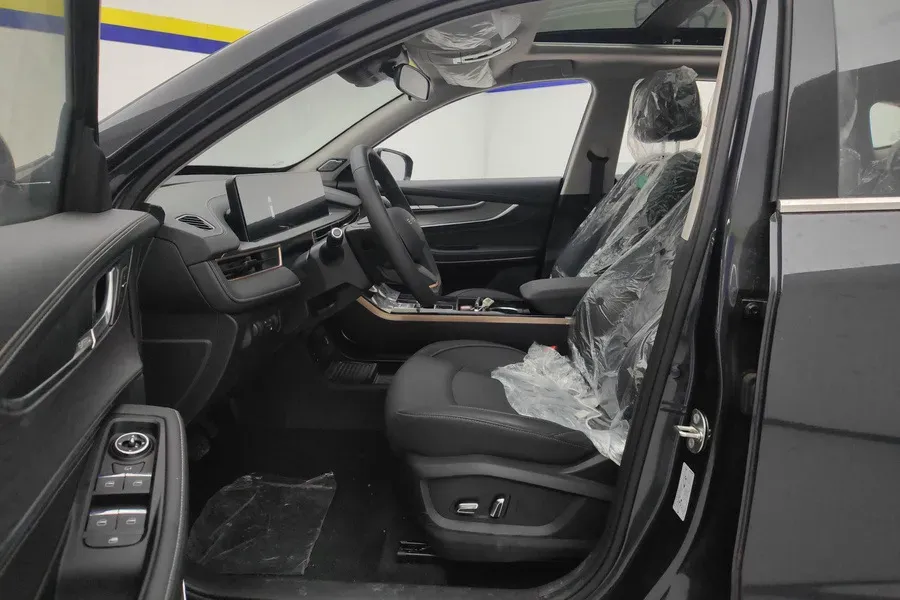 2022 DongFeng Forthing T5 1.5T 165HP L4 6AT,autocango,china used car exporter,china ev exporter,chinese used car exporter,chinese used ev exporter