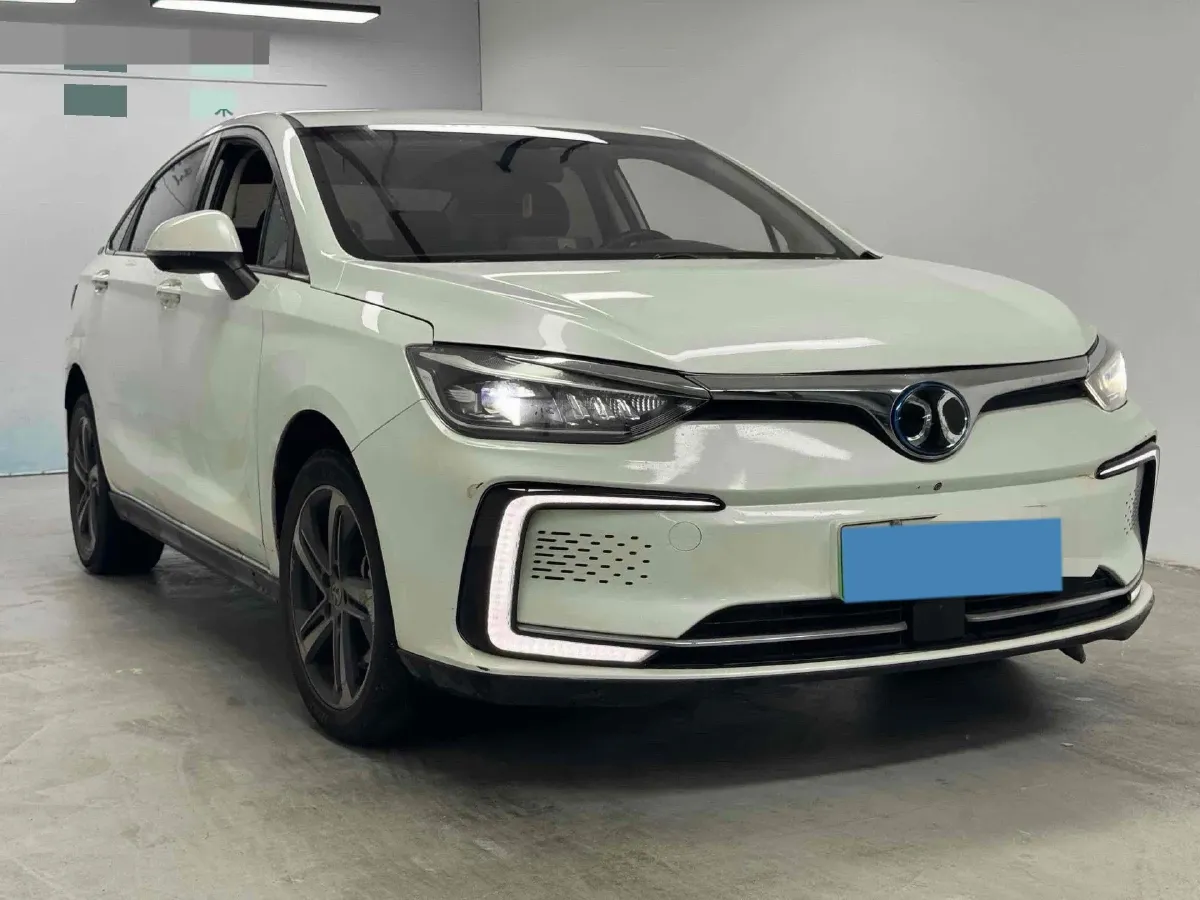 2018 BeiJing Auto EU5 BEV 53.66KWH,autocango,china used car exporter,china ev exporter,chinese used car exporter,chinese used ev exporter