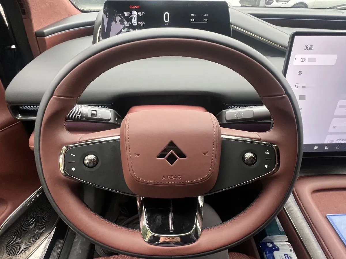 2025 HYPTEC HL Range Extended REEV,autocango,china used car exporter,china ev exporter,chinese used car exporter,chinese used ev exporter