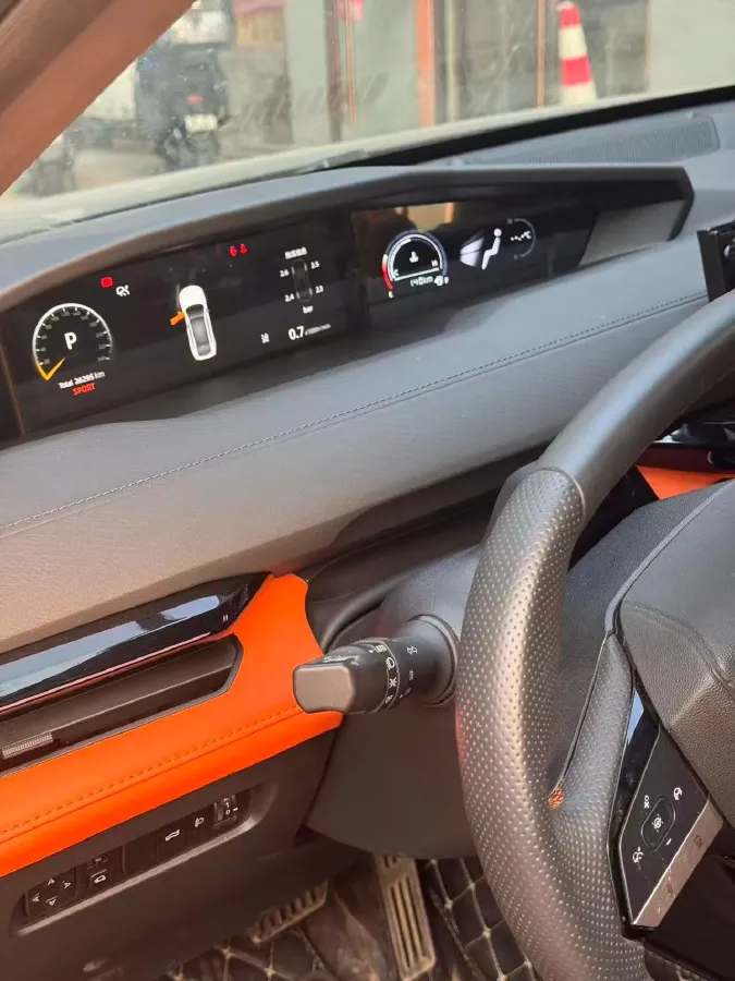 2023 ChangAn UNI-V 1.5T 188HP L4 7DCT,autocango,china used car exporter,china ev exporter,chinese used car exporter,chinese used ev exporter