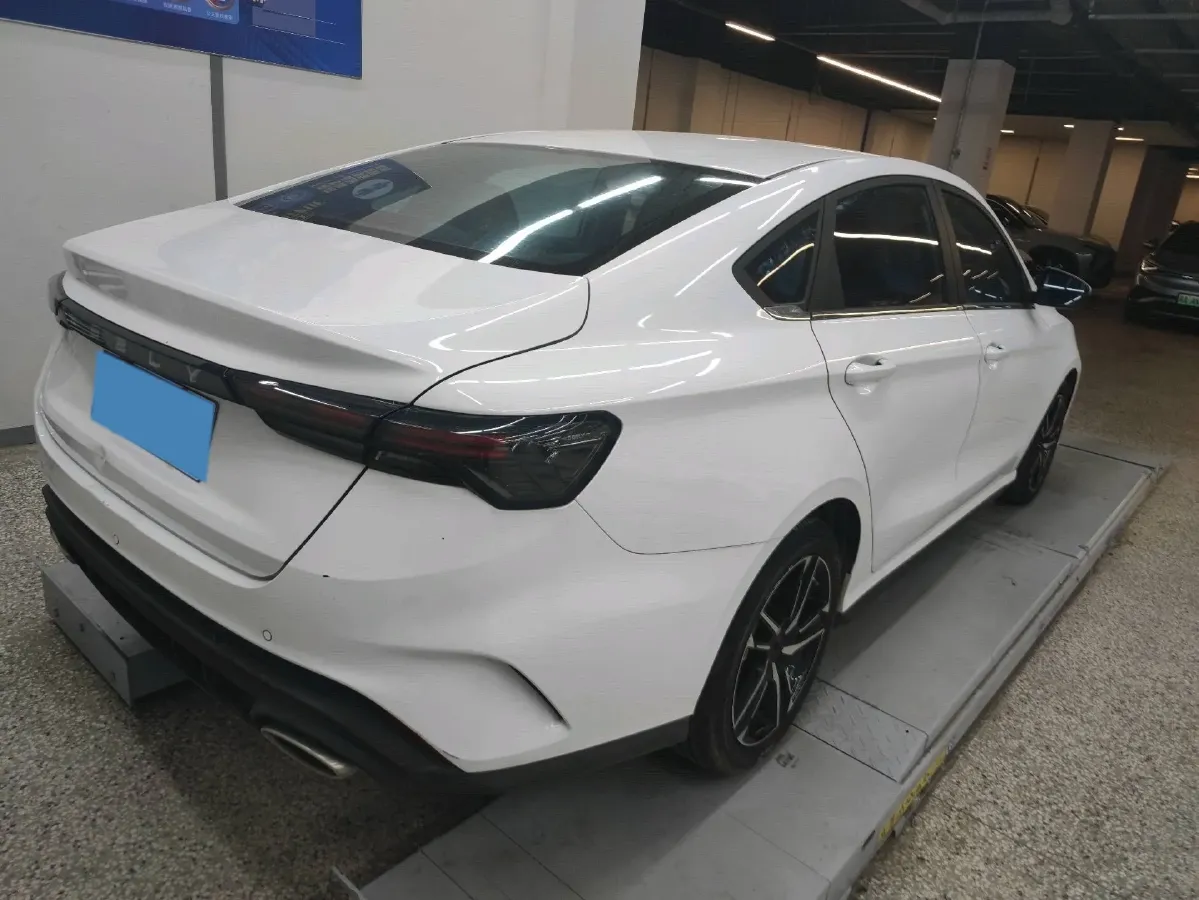 2022 Geely Binray 1.5T 181HP L4 7DCT,autocango,china used car exporter,china ev exporter,chinese used car exporter,chinese used ev exporter