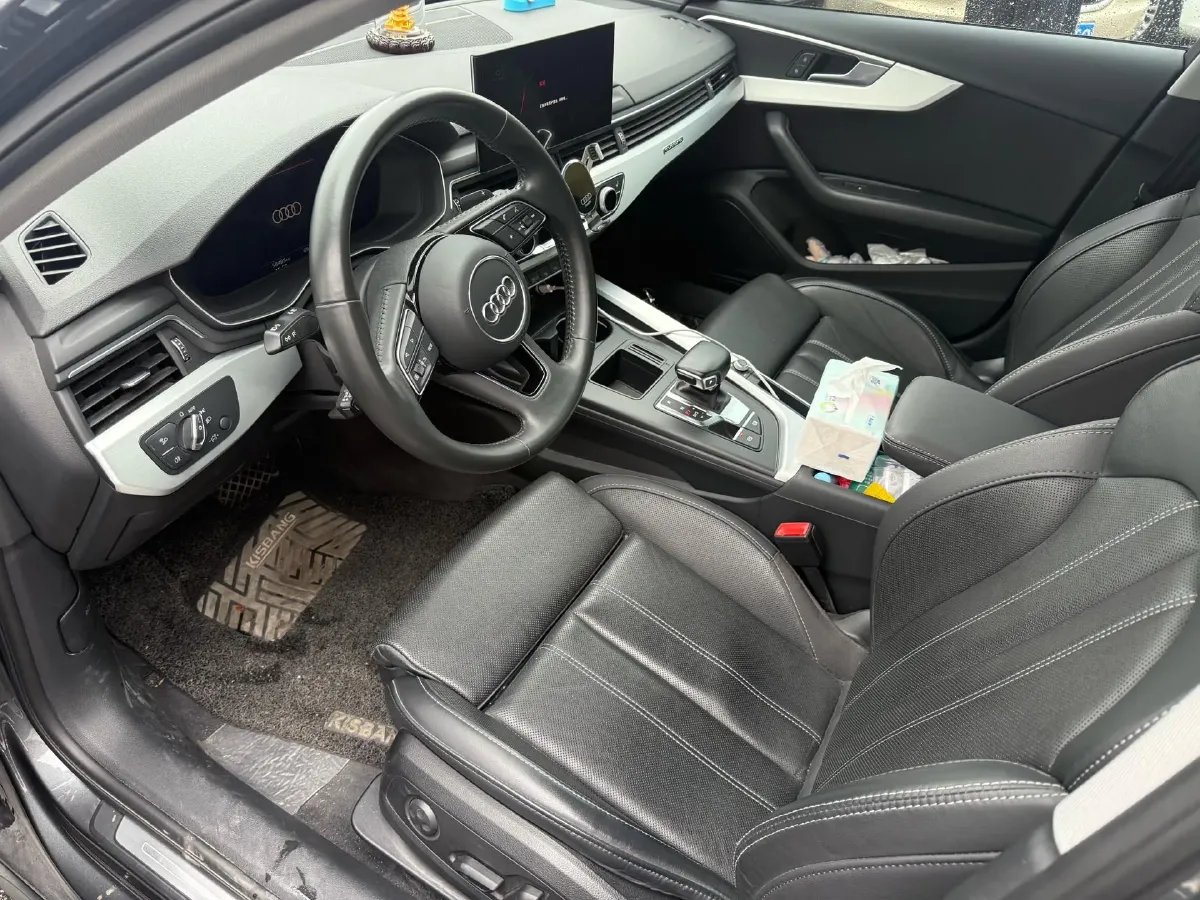 2020 Audi A4L 2.0T 190HP L4 7DCT,autocango,china used car exporter,china ev exporter,chinese used car exporter,chinese used ev exporter