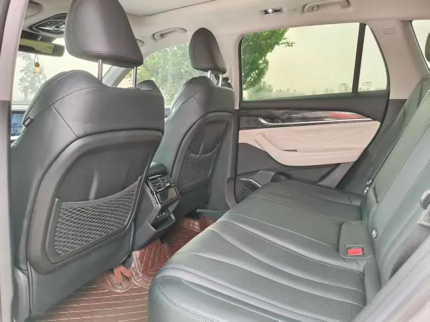 2023 Geely Monjaro 2.0T 238HP L4 8AT,autocango,china used car exporter,china ev exporter,chinese used car exporter,chinese used ev exporter