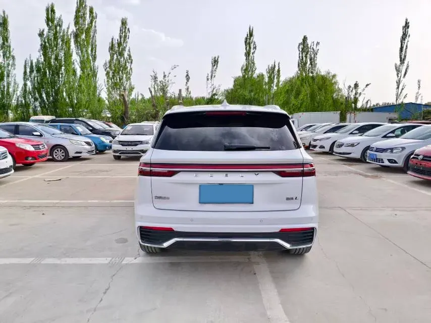 2023 Geely Monjaro 2.0T 238HP L4 8AT,autocango,china used car exporter,china ev exporter,chinese used car exporter,chinese used ev exporter