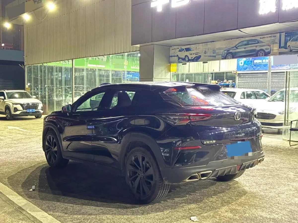 2020 ChangAn UNI-T 1.5T 180HP L4 7DCT,autocango,china used car exporter,china ev exporter,chinese used car exporter,chinese used ev exporter