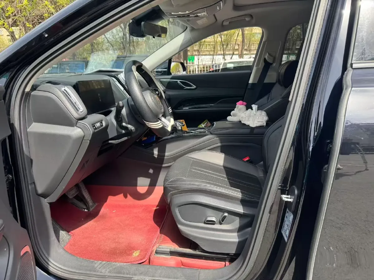 2024 HongQi HS3 1.5T 169HP L4 7DCT,autocango,china used car exporter,china ev exporter,chinese used car exporter,chinese used ev exporter