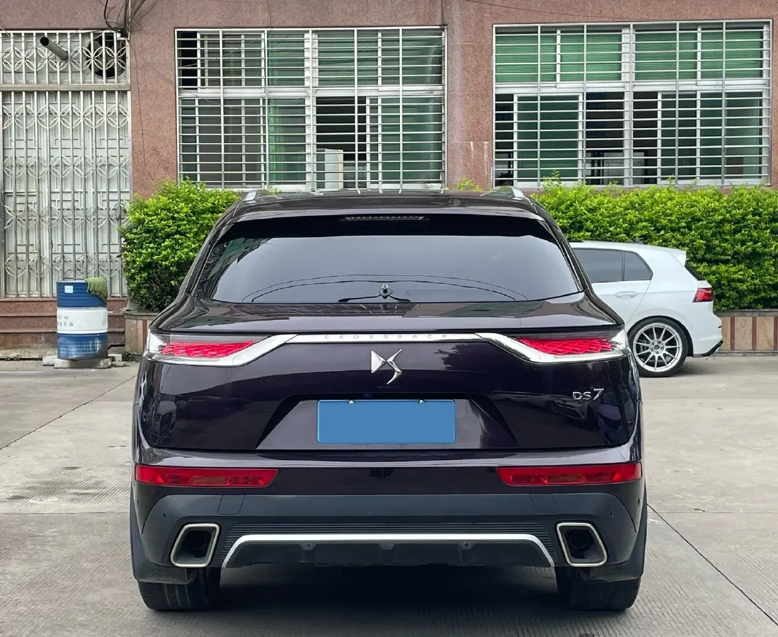 2020 DS 7 1.6T 180HP L4 8AT,autocango,china used car exporter,china ev exporter,chinese used car exporter,chinese used ev exporter