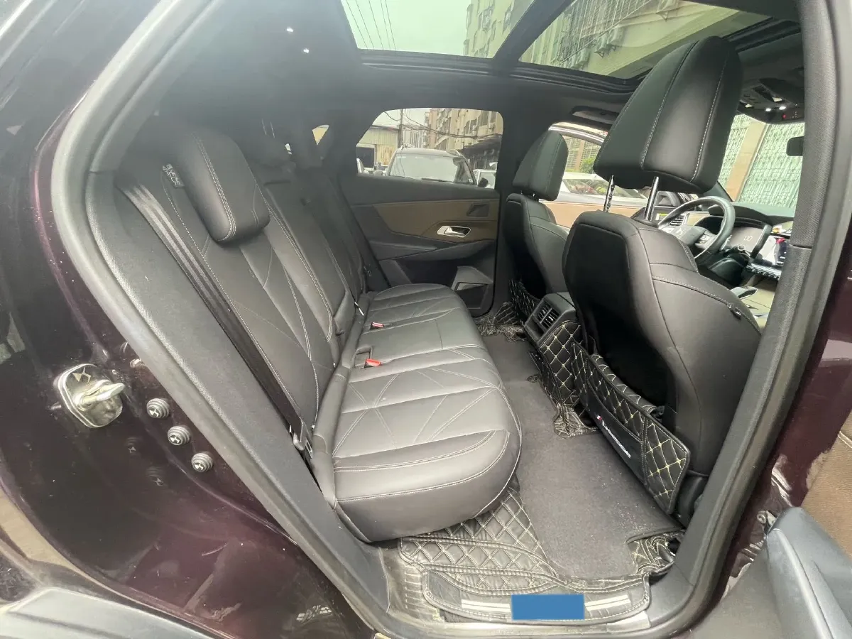 2020 DS 7 1.6T 180HP L4 8AT,autocango,china used car exporter,china ev exporter,chinese used car exporter,chinese used ev exporter