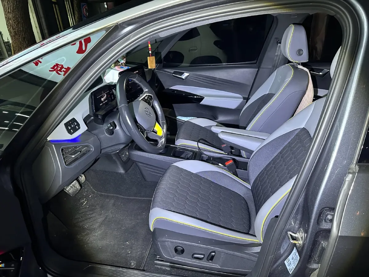 2022 Volkswagen ID.3 BEV 57.3KWH,autocango,china used car exporter,china ev exporter,chinese used car exporter,chinese used ev exporter