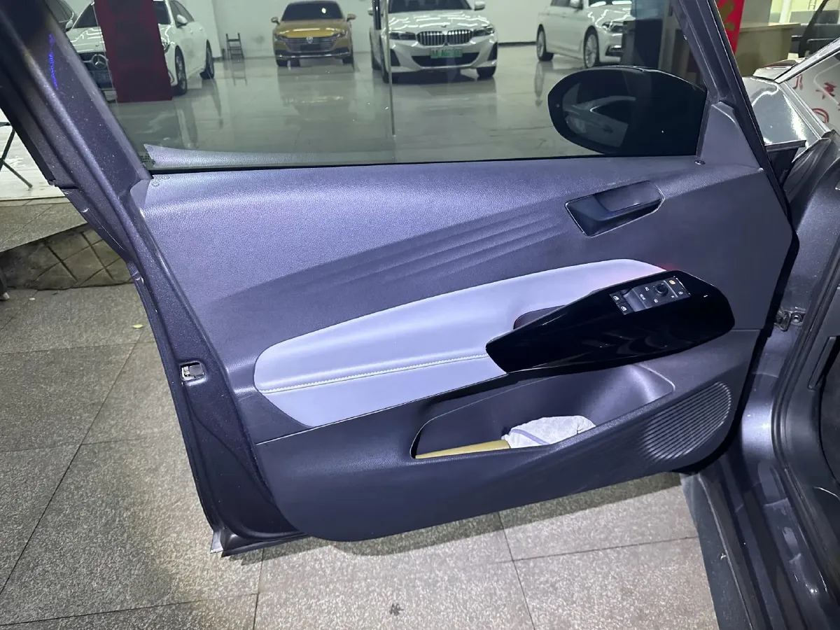 2022 Volkswagen ID.3 BEV 57.3KWH,autocango,china used car exporter,china ev exporter,chinese used car exporter,chinese used ev exporter