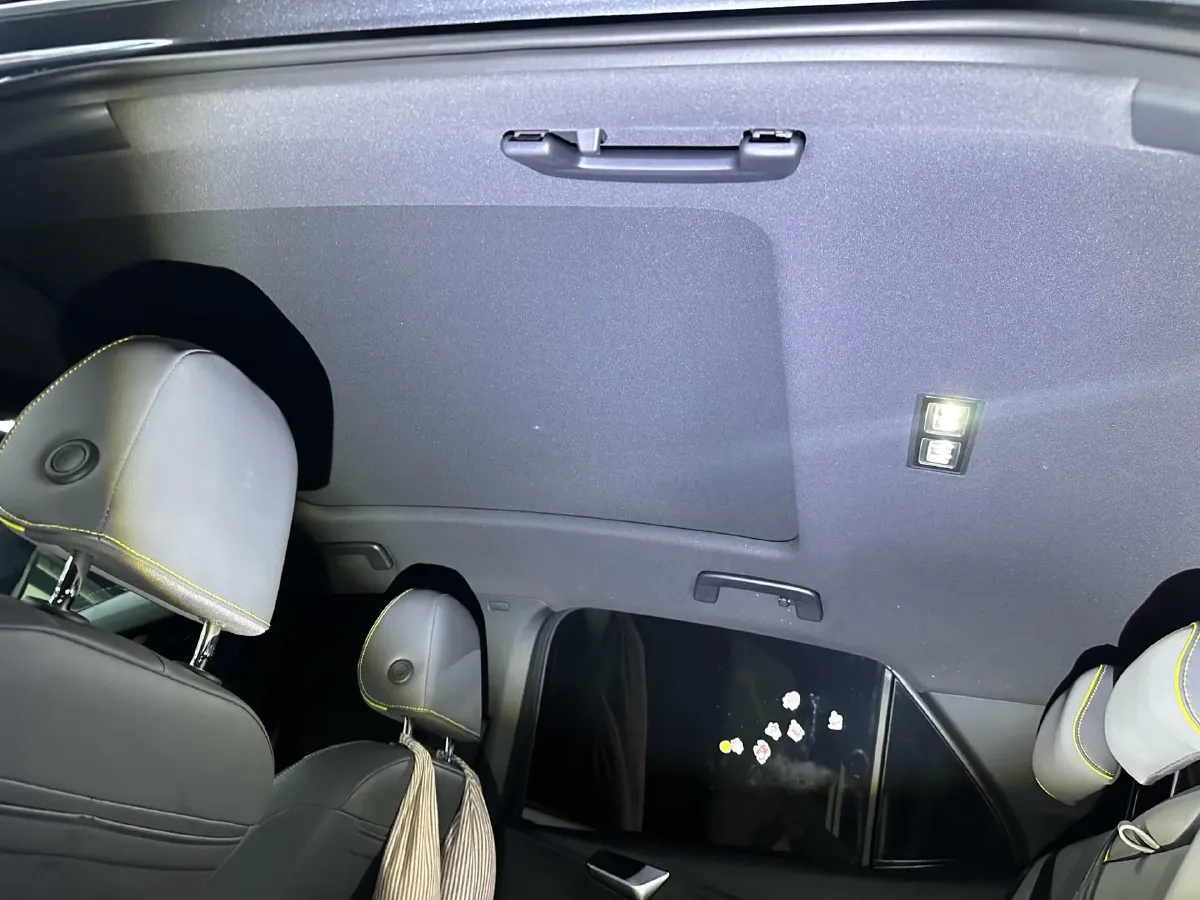 2022 Volkswagen ID.3 BEV 57.3KWH,autocango,china used car exporter,china ev exporter,chinese used car exporter,chinese used ev exporter