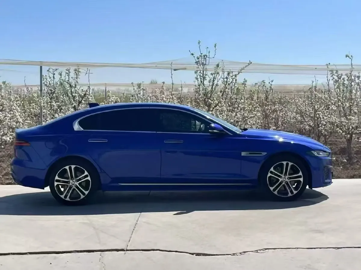 2020 Jaguar XEL 2.0T 200HP L4 8AT,autocango,china used car exporter,china ev exporter,chinese used car exporter,chinese used ev exporter