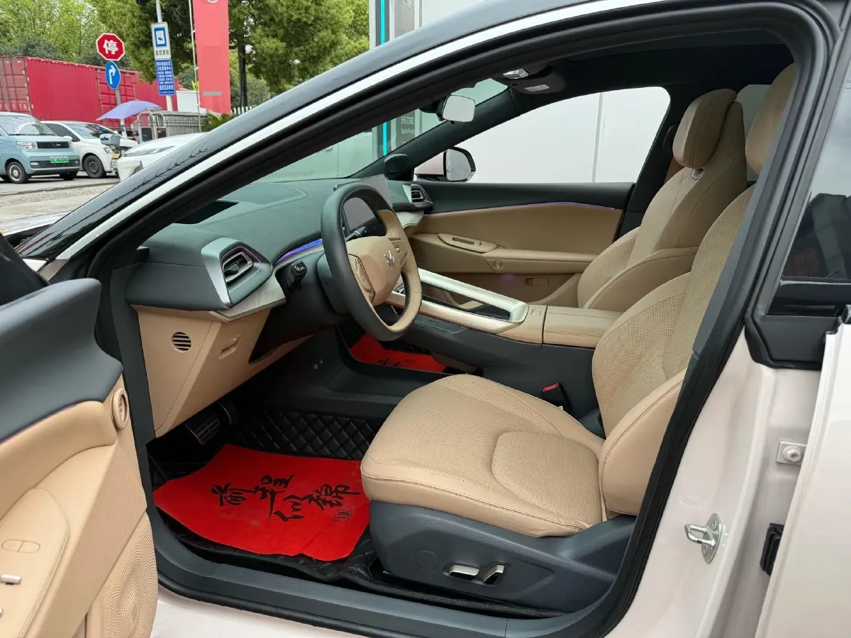 2025 ARCFOX αS5 BEV,autocango,china used car exporter,china ev exporter,chinese used car exporter,chinese used ev exporter