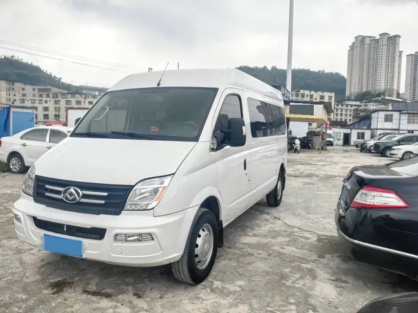2023 MAXUS XinTu V80 2.0T 127HP L4 6MT,autocango,china used car exporter,china ev exporter,chinese used car exporter,chinese used ev exporter