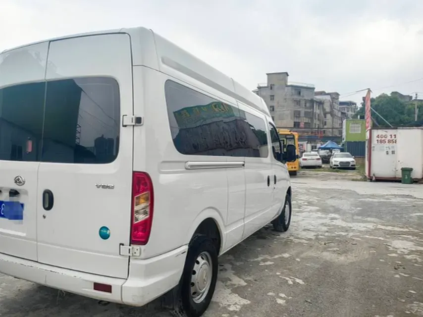 2023 MAXUS XinTu V80 2.0T 127HP L4 6MT,autocango,china used car exporter,china ev exporter,chinese used car exporter,chinese used ev exporter