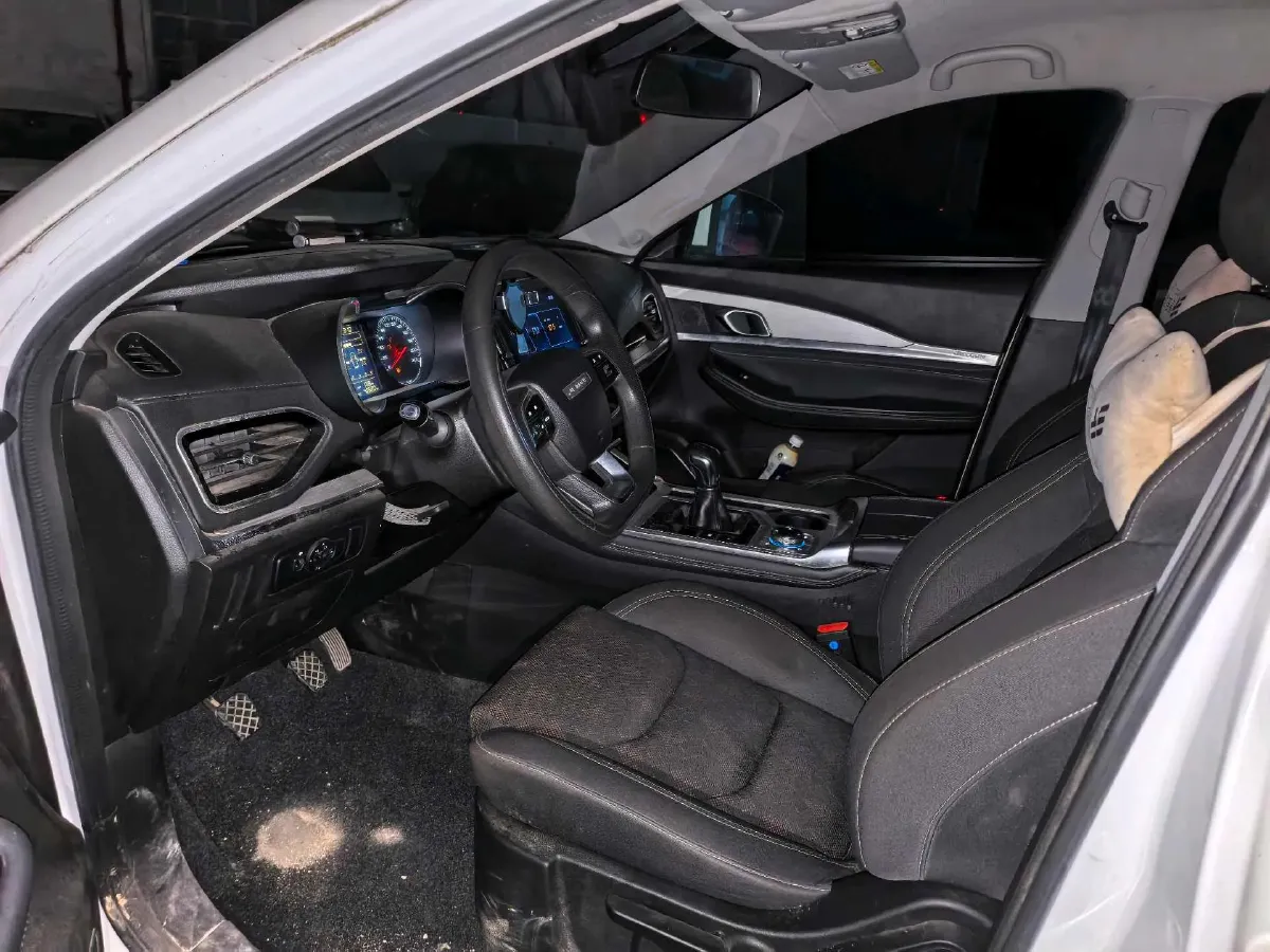 2022 Jetour X70M 1.5T 156HP L4 6MT,autocango,china used car exporter,china ev exporter,chinese used car exporter,chinese used ev exporter