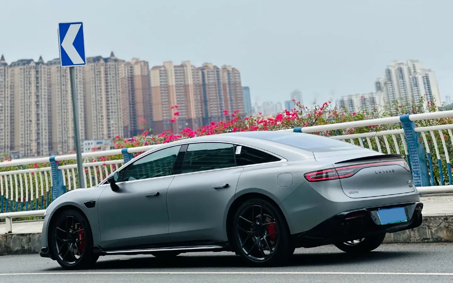 2024 Luxeed S7 BEV 82KWH,autocango,china used car exporter,china ev exporter,chinese used car exporter,chinese used ev exporter