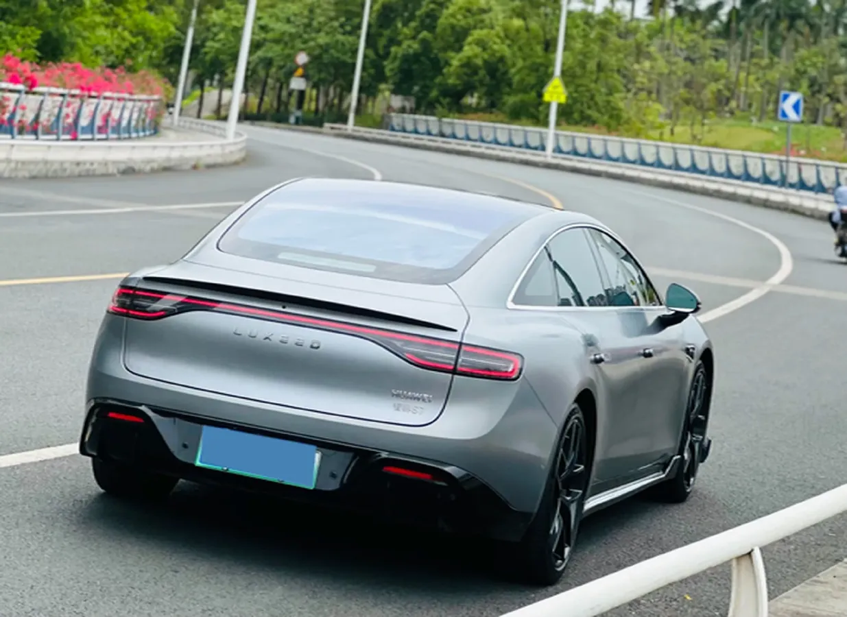 2024 Luxeed S7 BEV 82KWH,autocango,china used car exporter,china ev exporter,chinese used car exporter,chinese used ev exporter