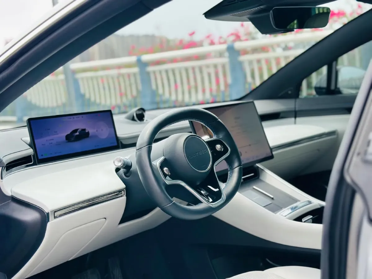 2024 Luxeed S7 BEV 82KWH,autocango,china used car exporter,china ev exporter,chinese used car exporter,chinese used ev exporter