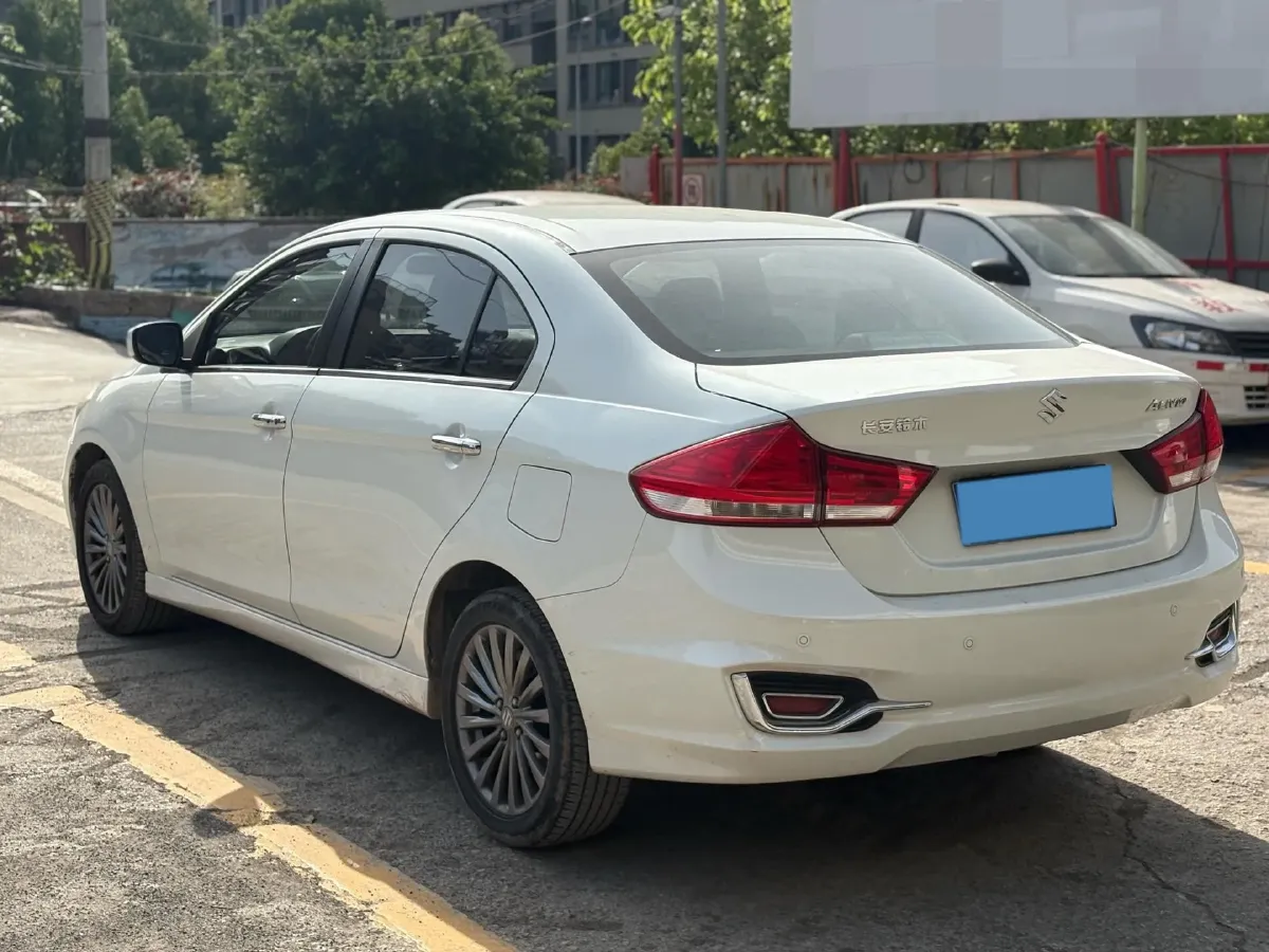 2015 Geely EC8 2.0L 141HP L4 5MT,autocango,china used car exporter,china ev exporter,chinese used car exporter,chinese used ev exporter