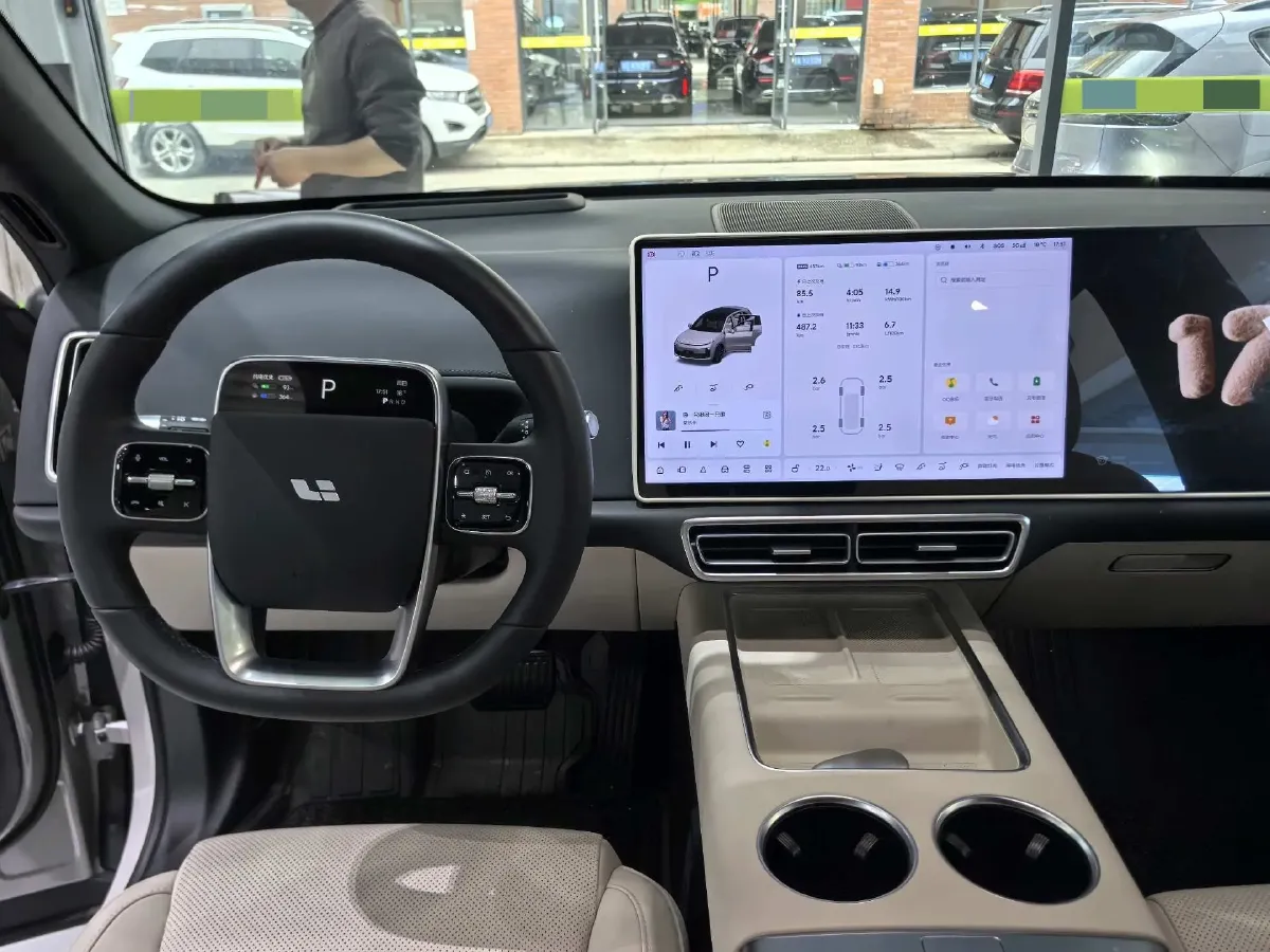 2025 Li L6 Range Extended 154HP L4 REEV,autocango,china used car exporter,china ev exporter,chinese used car exporter,chinese used ev exporter