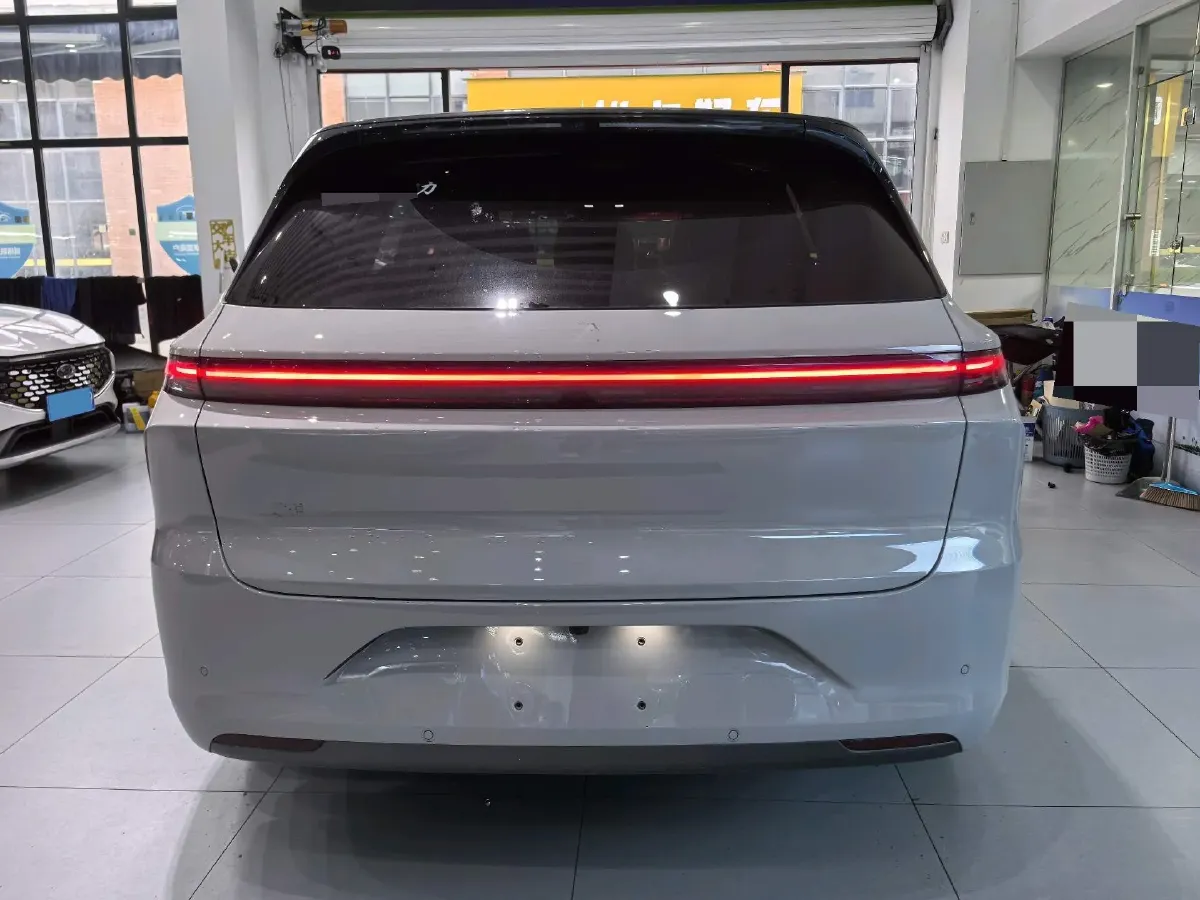2025 Li L6 Range Extended 154HP L4 REEV,autocango,china used car exporter,china ev exporter,chinese used car exporter,chinese used ev exporter