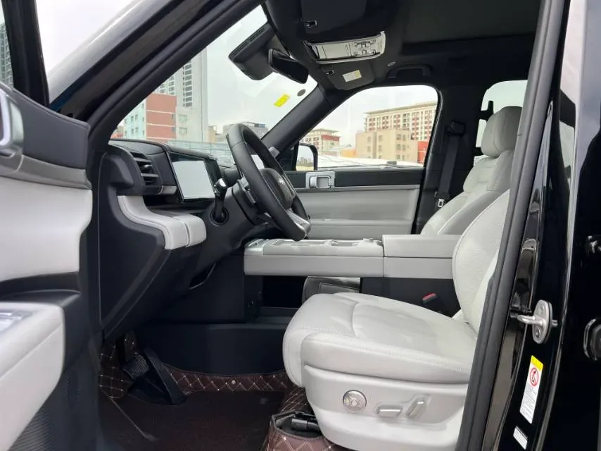 2025 FangChengBao Tai 7 1.5T 156HP L4 E-CVT PHEV,autocango,china used car exporter,china ev exporter,chinese used car exporter,chinese used ev exporter