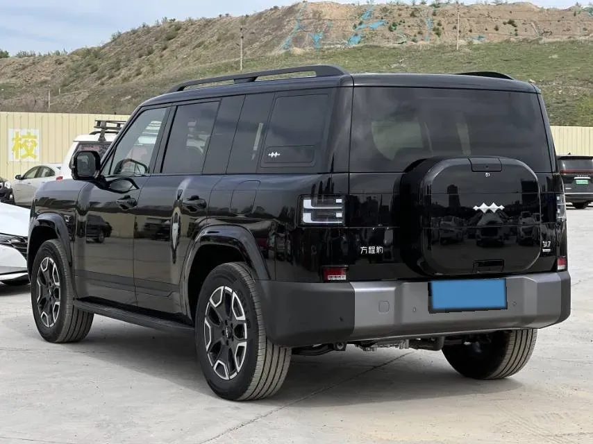 2025 FangChengBao Tai 7 1.5T 156HP L4 E-CVT PHEV,autocango,china used car exporter,china ev exporter,chinese used car exporter,chinese used ev exporter