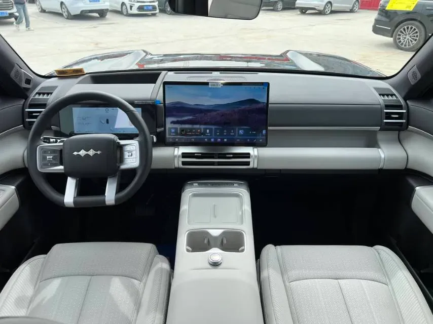 2025 FangChengBao Tai 7 1.5T 156HP L4 E-CVT PHEV,autocango,china used car exporter,china ev exporter,chinese used car exporter,chinese used ev exporter