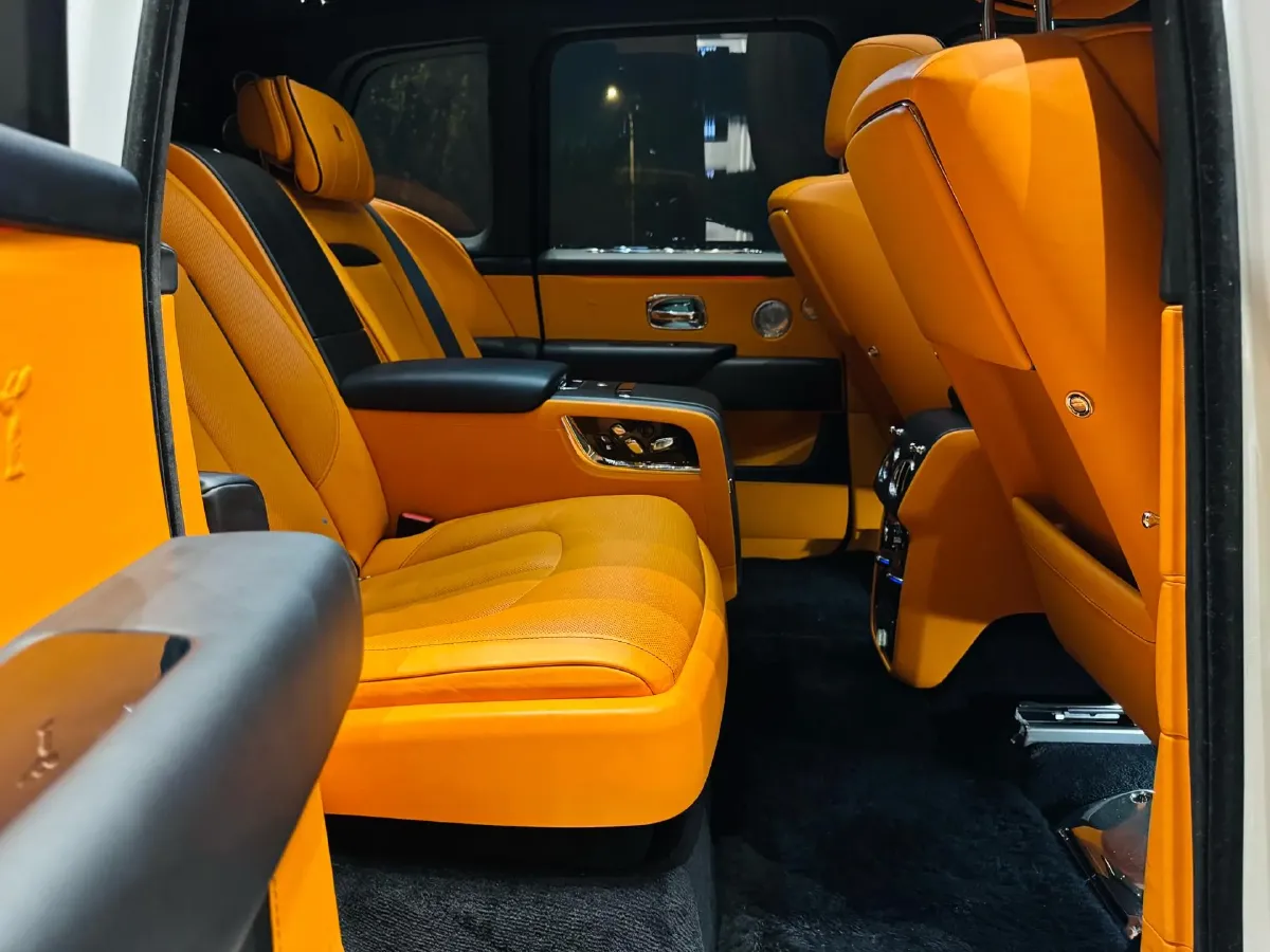 2024 Rolls-Royce Cullinan 6.7T 571HP V12 8AT,autocango,china used car exporter,china ev exporter,chinese used car exporter,chinese used ev exporter