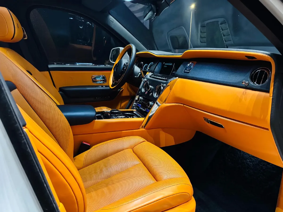 2024 Rolls-Royce Cullinan 6.7T 571HP V12 8AT,autocango,china used car exporter,china ev exporter,chinese used car exporter,chinese used ev exporter