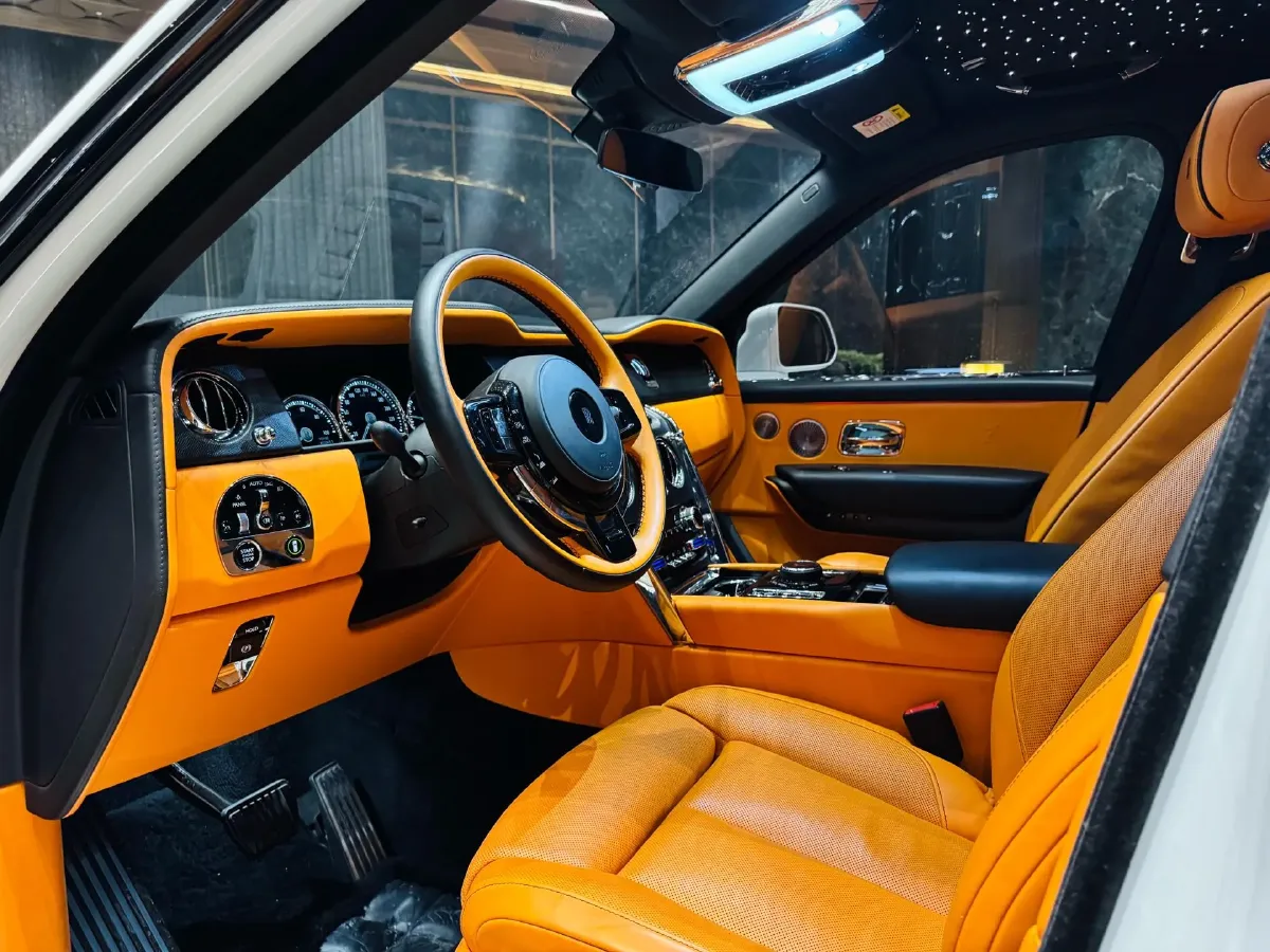 2024 Rolls-Royce Cullinan 6.7T 571HP V12 8AT,autocango,china used car exporter,china ev exporter,chinese used car exporter,chinese used ev exporter