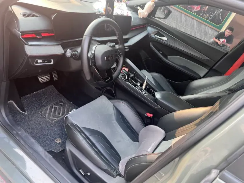 2022 Geely Binray 1.5T 181HP L4 7DCT,autocango,china used car exporter,china ev exporter,chinese used car exporter,chinese used ev exporter