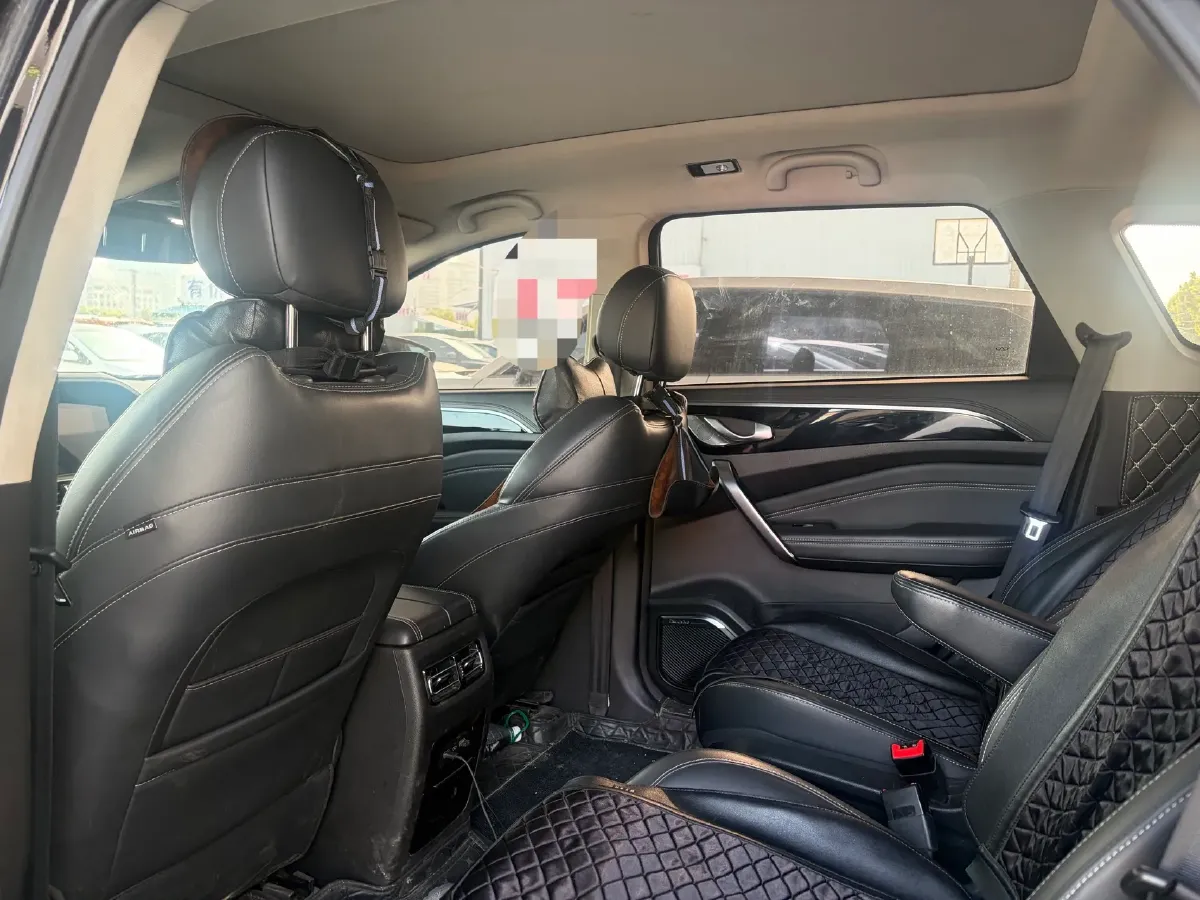 2020 Jetour X90 1.6T 197HP L4 7DCT,autocango,china used car exporter,china ev exporter,chinese used car exporter,chinese used ev exporter