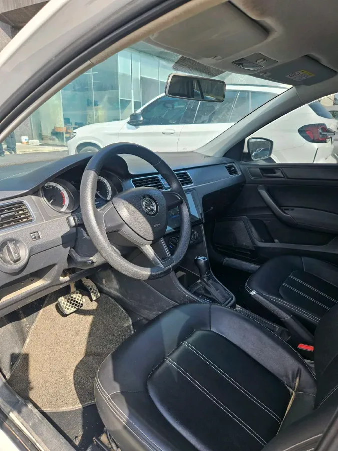 2019 Skoda Rapid Spaceback 1.5L 110HP L4 6AT,autocango,china used car exporter,china ev exporter,chinese used car exporter,chinese used ev exporter