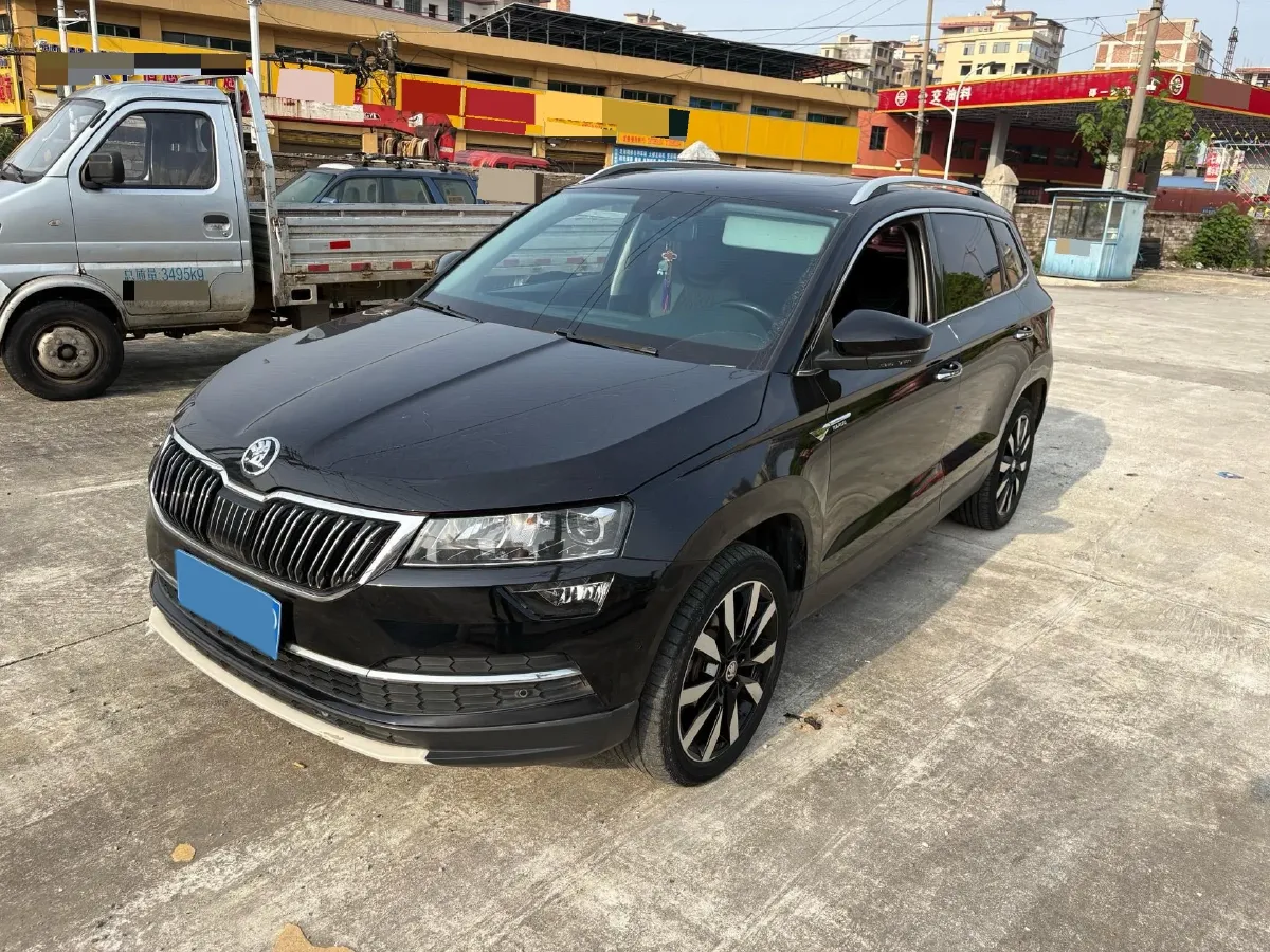 2021 Skoda Karoq 1.4T 150HP L4 7DCT,autocango,china used car exporter,china ev exporter,chinese used car exporter,chinese used ev exporter