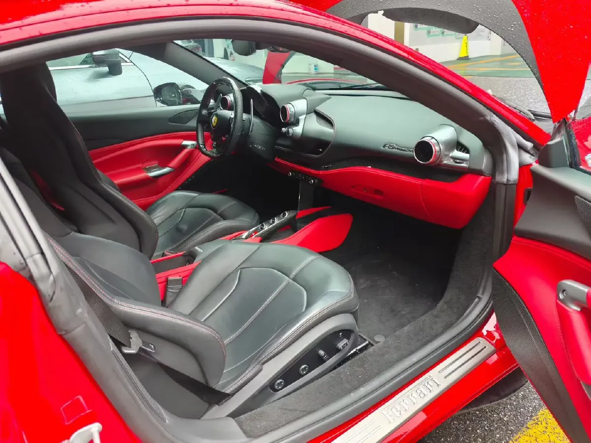 2019 Aston Martin DB11 5.2T 639HP V12 8AT,autocango,china used car exporter,china ev exporter,chinese used car exporter,chinese used ev exporter