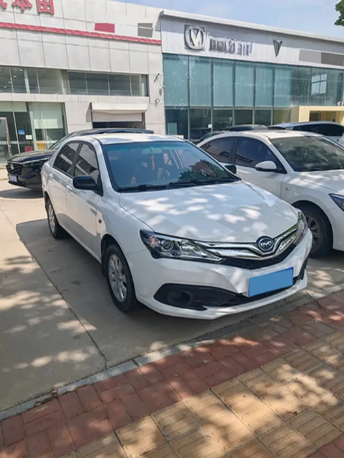 2018 BYD F3 1.5L 109HP L4 5MT,autocango,china used car exporter,china ev exporter,chinese used car exporter,chinese used ev exporter