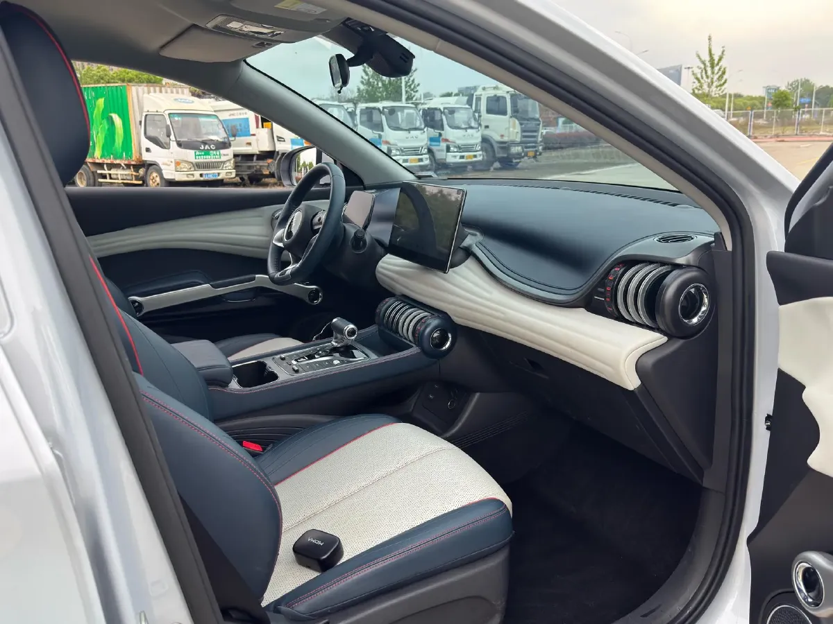 2022 Hycan Z03 BEV 64.23KWH,autocango,china used car exporter,china ev exporter,chinese used car exporter,chinese used ev exporter