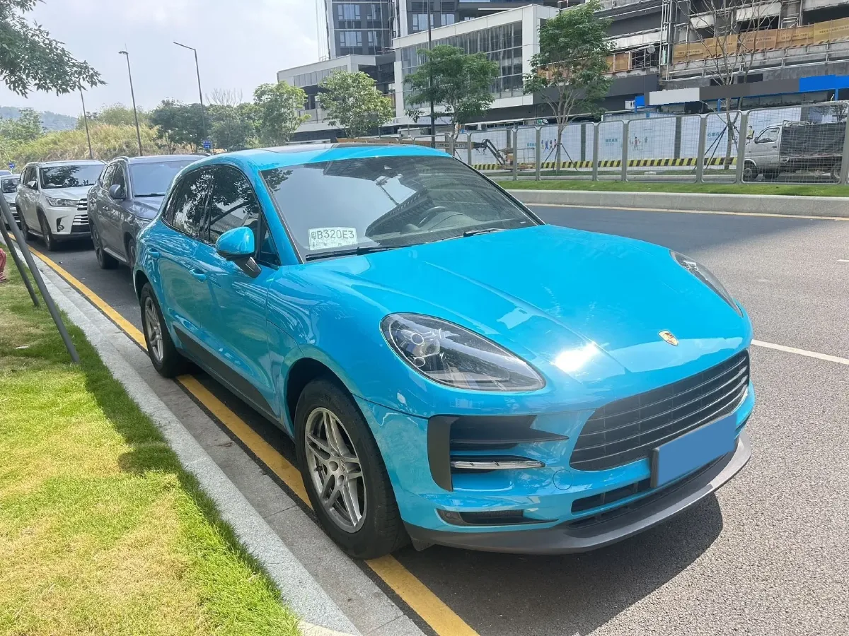 2021 Porsche Macan 2.0T 252HP L4 7DCT,autocango,china used car exporter,china ev exporter,chinese used car exporter,chinese used ev exporter