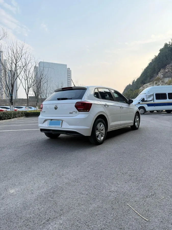 2019 Volkswagen Polo 1.5L 113HP L4 6AT,autocango,china used car exporter,china ev exporter,chinese used car exporter,chinese used ev exporter
