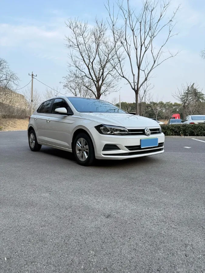 2019 Volkswagen Polo 1.5L 113HP L4 6AT,autocango,china used car exporter,china ev exporter,chinese used car exporter,chinese used ev exporter