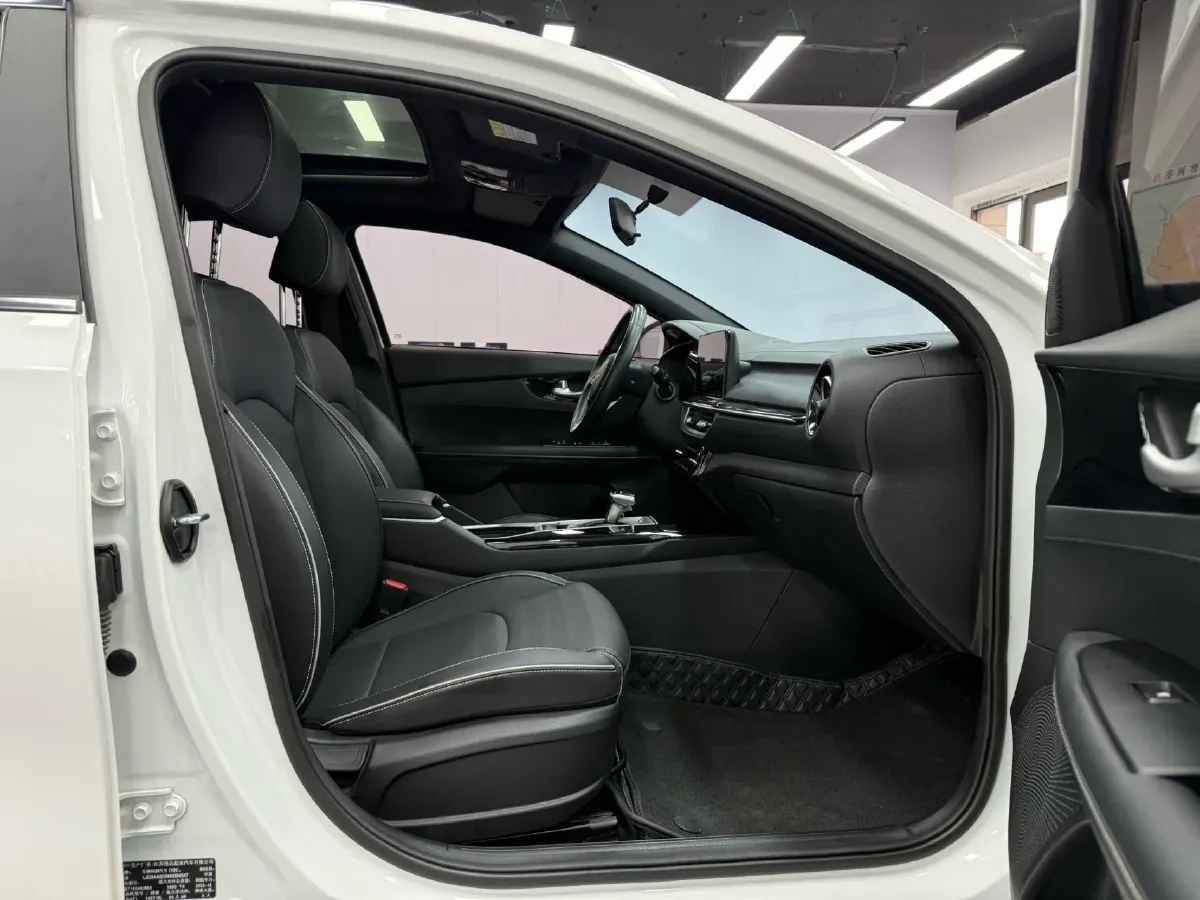 2023 Kia K3 1.5L 115HP L4 CVT,autocango,china used car exporter,china ev exporter,chinese used car exporter,chinese used ev exporter