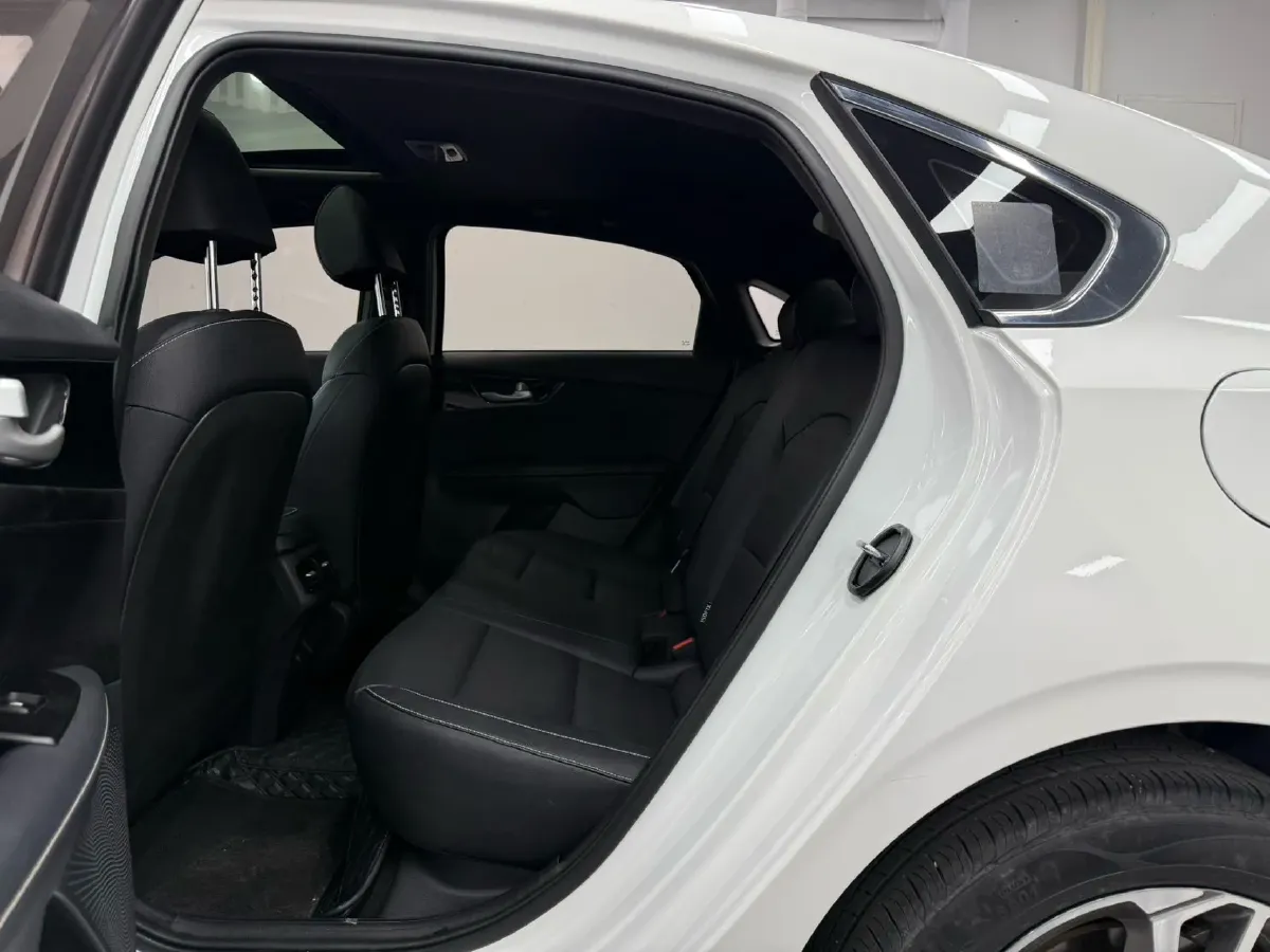 2023 Kia K3 1.5L 115HP L4 CVT,autocango,china used car exporter,china ev exporter,chinese used car exporter,chinese used ev exporter