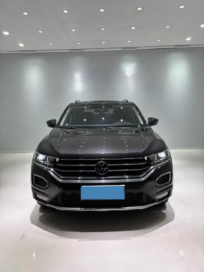 2022 Volkswagen T-Roc 1.4T 150HP L4 7DCT,autocango,china used car exporter,china ev exporter,chinese used car exporter,chinese used ev exporter