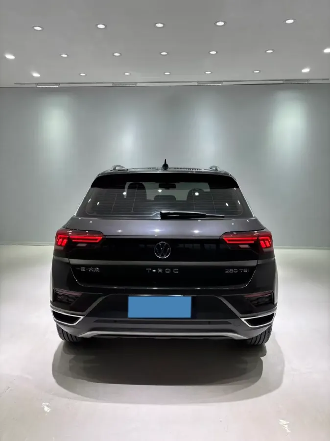 2022 Volkswagen T-Roc 1.4T 150HP L4 7DCT,autocango,china used car exporter,china ev exporter,chinese used car exporter,chinese used ev exporter