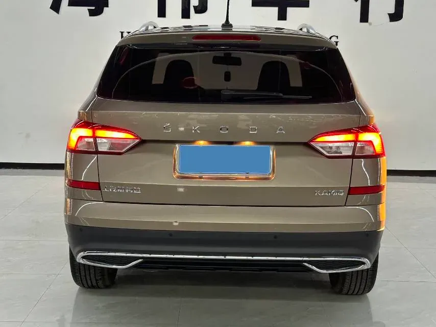 2023 Skoda Kamiq 1.5L 109HP L4 6AT,autocango,china used car exporter,china ev exporter,chinese used car exporter,chinese used ev exporter