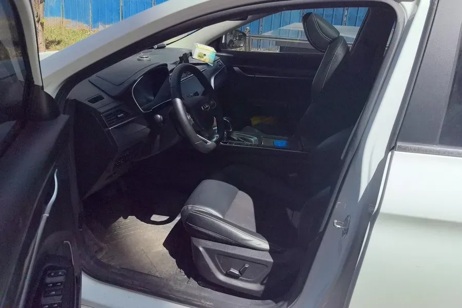 2021 Geely Binray 1.4T 141HP L4 CVT,autocango,china used car exporter,china ev exporter,chinese used car exporter,chinese used ev exporter