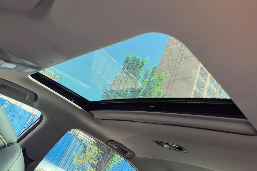 2021 Geely Binray 1.4T 141HP L4 CVT,autocango,china used car exporter,china ev exporter,chinese used car exporter,chinese used ev exporter